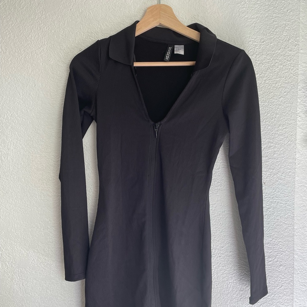 BODYCON H&M FITTED ZIPPER DRESS